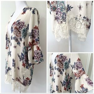 Blashe | Kimono Cardigan Cream Floral with Lace Detail